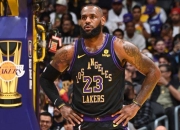 澳洲168-NBA季中赛：詹姆斯末节15分淘汰太阳 湖人晋级四强半决赛战鹈鹕