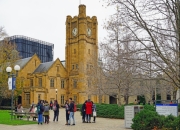 澳洲八大大学的2024留学申请截止日期及优势专业介绍