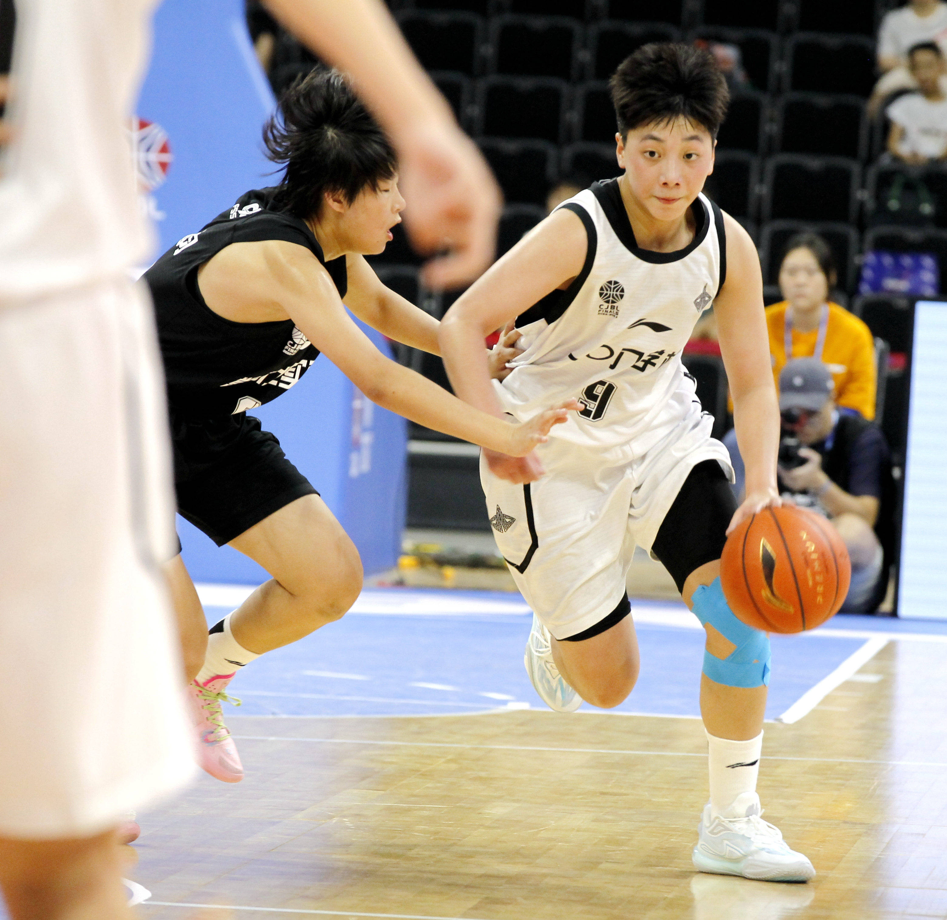 篮球-创造历史篮球！长春市第一〇八学校女子篮球队勇夺中国初中篮球联赛冠军