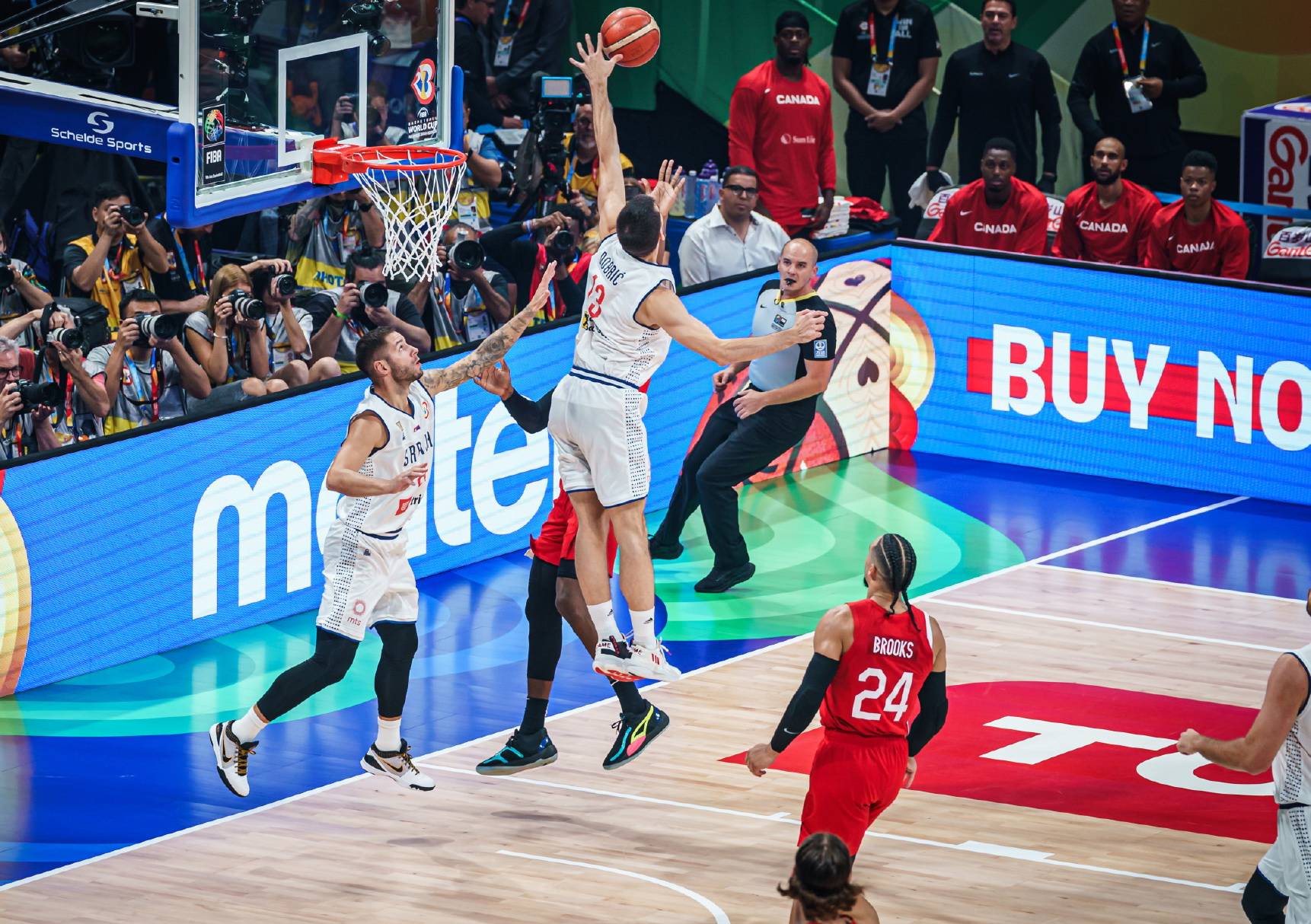篮球-澳洲团队篮球完胜美洲个人篮球篮球，德塞争冠，预测德国最终夺冠！