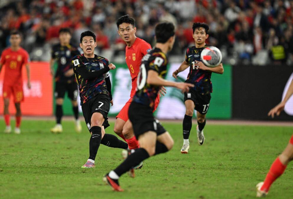 世预赛-终于明白为什么世预赛中国男足不敌韩国世预赛，看完分析，豁然开朗